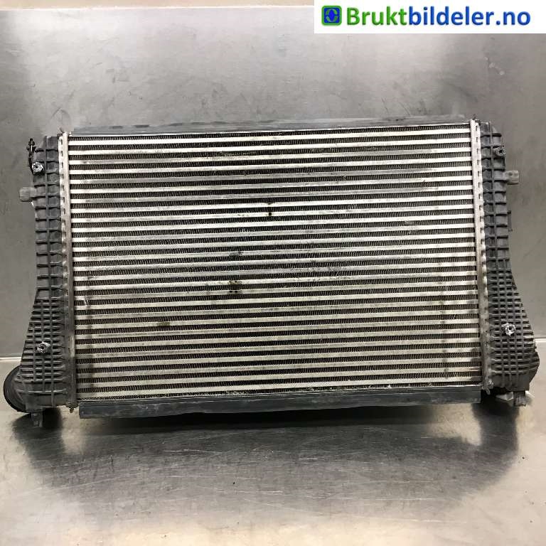 Intercooler til VW Golf VI 2008-2012  (VOLKSWAGEN|1K0 145 803 T|)
