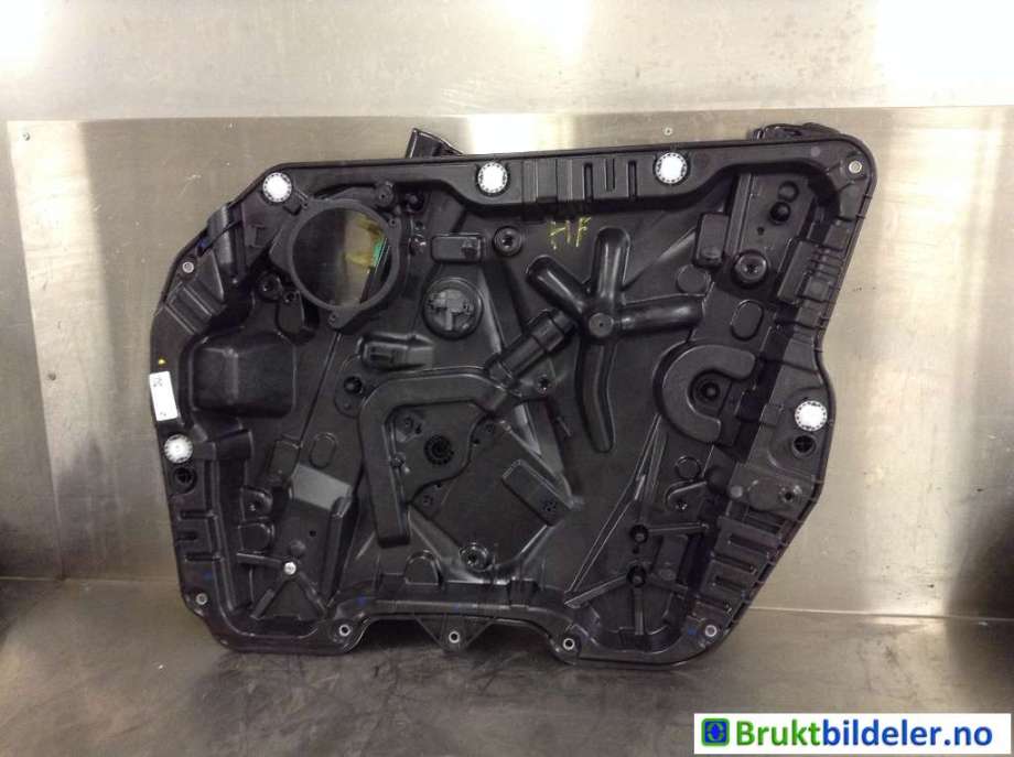 Ruteheis til BMW X3, 2017-->> (G01) (G01) (BMW|51 33 7 498 148)