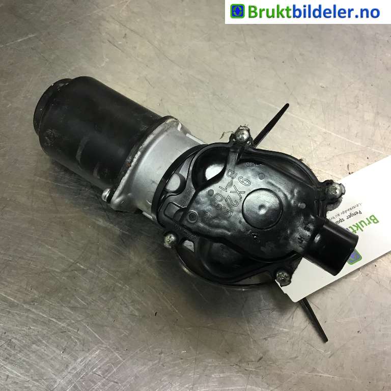 Viskermotor frontrute til Mazda 3 2009-2013 (Type II)  (MAZDA|BBP2-67-340|)