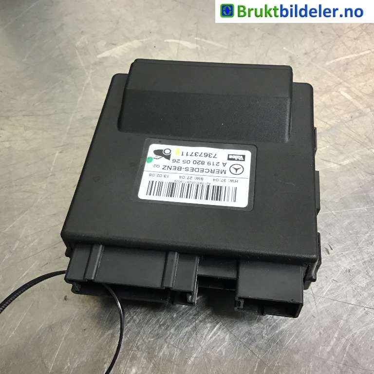 Styreenhet elektrisk bakluke til Mercedes CLS, 2004-2010 (C219) (C219) (MERCEDES|A 219 820 05 26)
