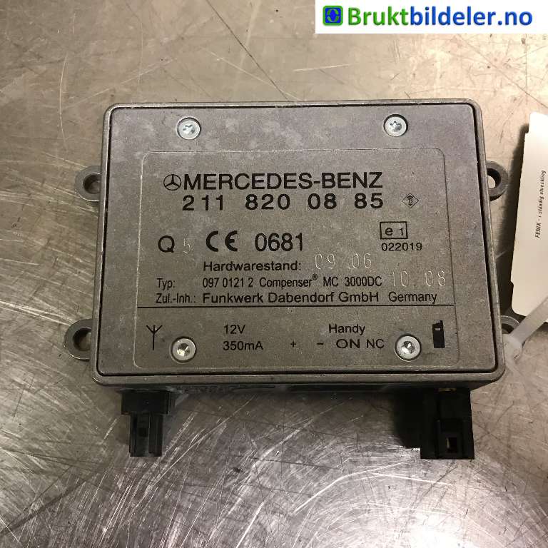 Antenne forsterker til Mercedes CLS, 2004-2010 (C219) (C219) (MERCEDES|A 211 820 08 85)