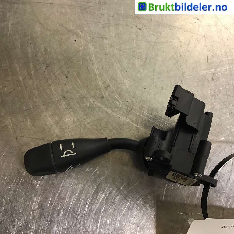 Bryter diverse til Mercedes CLS, 2004-2010 (C219) (C219) (MERCEDES|A 171 540 29 45)
