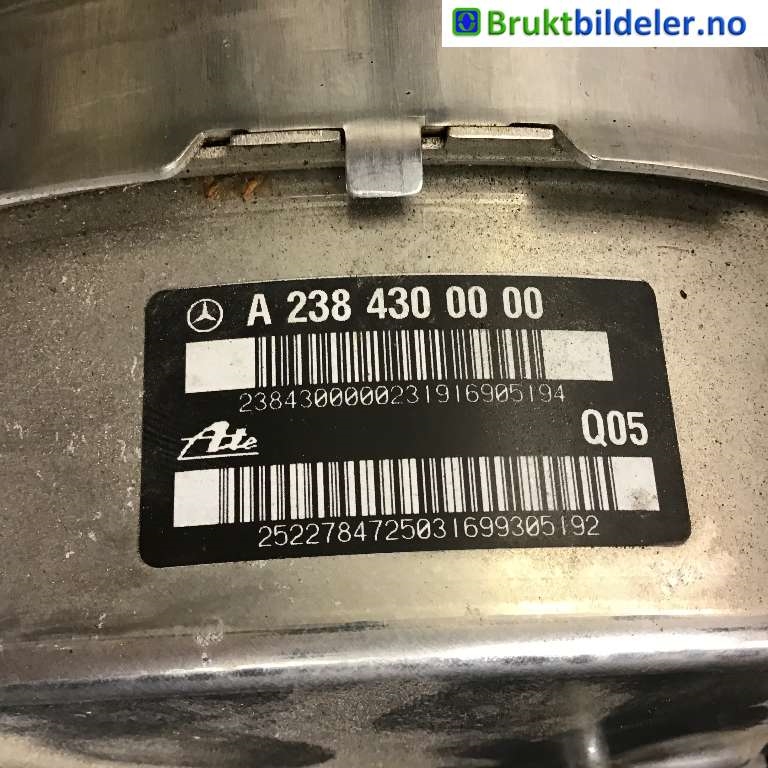 Bremsekraft-forsterker til Mercedes C-Klasse 2018-2021 (Fase 2) (W205) (W205) (MERCEDES|A 238 430 00 00|)