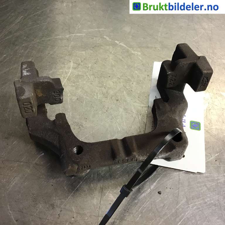 Bremsecaliper brakett til Mercedes C-Klasse, 2018-2021 (Fase 2) (W205) (W205) (MERCEDES|A 205 423 02 06)