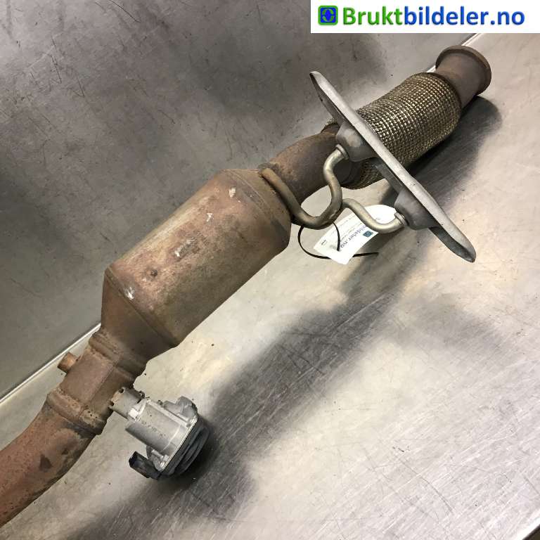 Katalysator til VW Passat 2015-2019 (Fase 1) (B8) (B8) (VOLKSWAGEN|3Q0 253 101 MX||3Q0 250 AA)