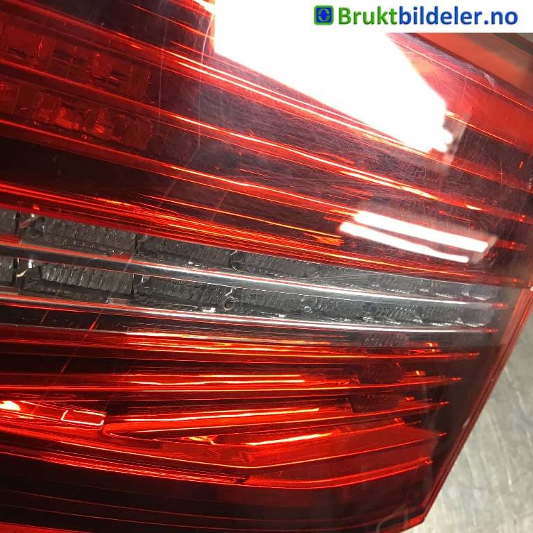 Baklykt høyre indre til VW Passat 2015-2019 (Fase 1) (B8) (B8) (VOLKSWAGEN|3G9 945 308 A|81450201|)