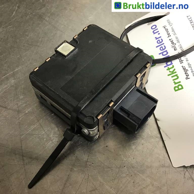 Sensor radar til VW Passat 2015-2019 (Fase 1) (B8) (B8) (VOLKSWAGEN|3Q0 907 561 C|0 203 300 598|)