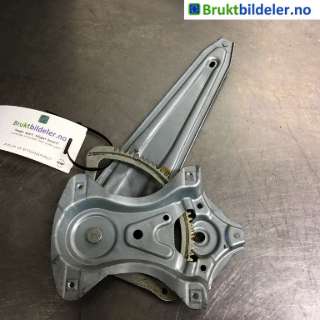 Ruteheis til Toyota Avensis,   (TOYOTA|69830-05130)