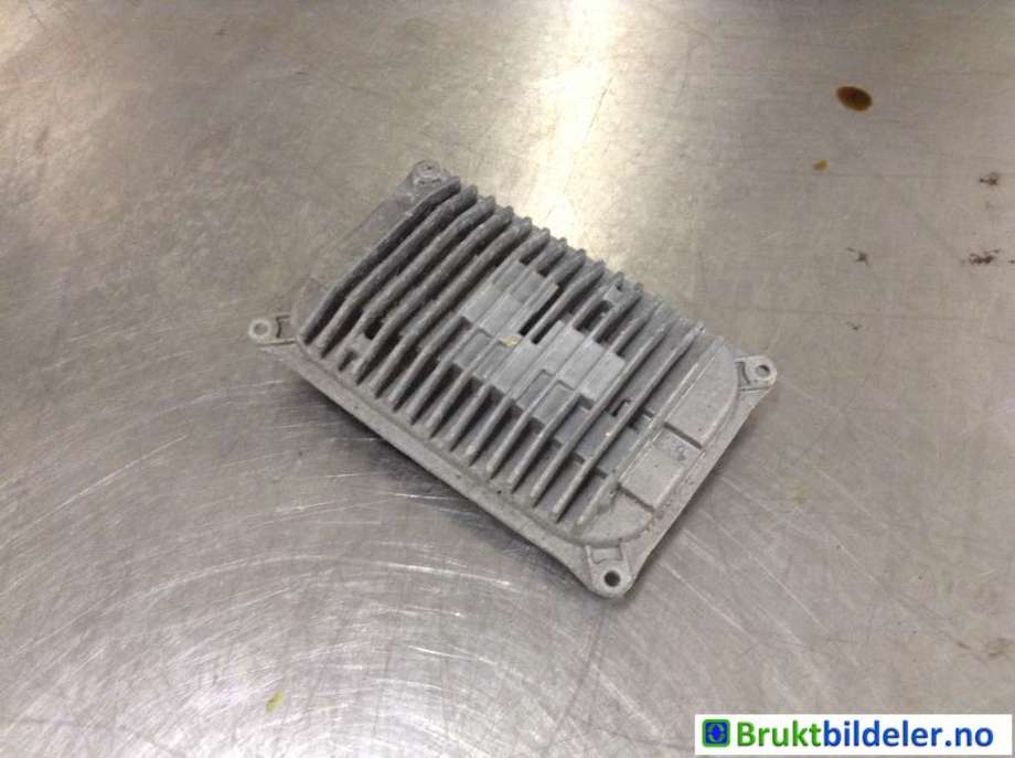 Styreenhet xenon/ballast til Mercedes E-Klasse, 2016-2023 (W213) (W213) (MERCEDES|A 222 900 30 13)