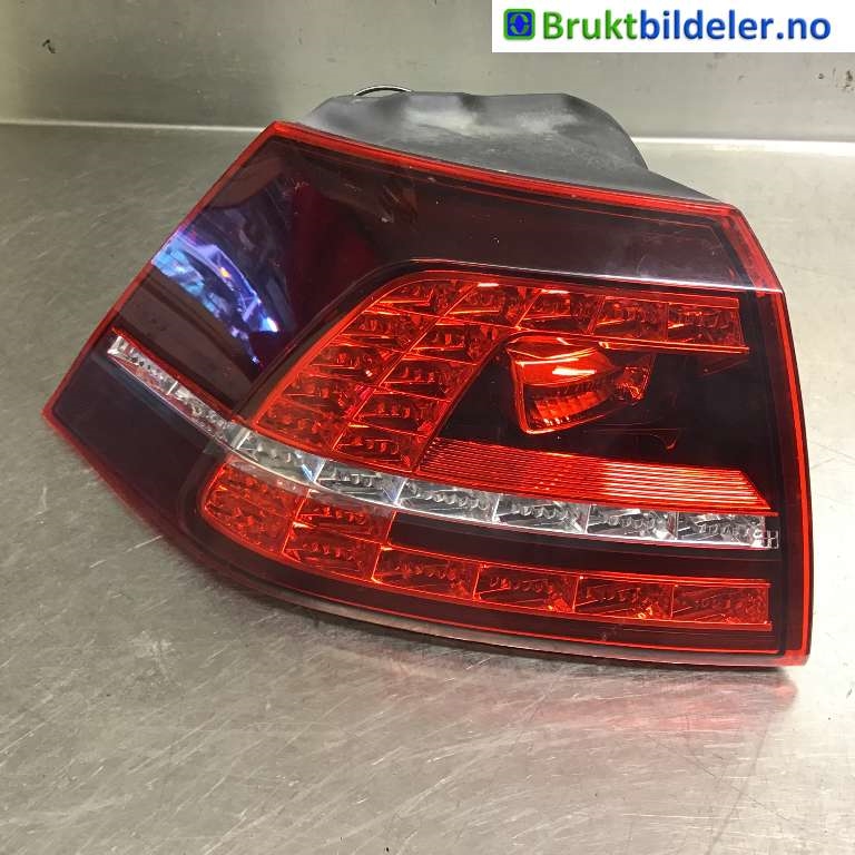 Baklykt venstre til VW e-Golf, 2014-2017 (Fase 1)  (VOLKSWAGEN|5G0 945 207)