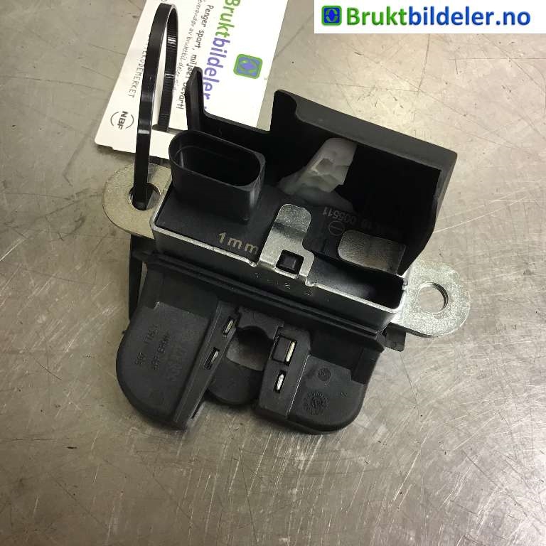 Baklukelås til VW e-Golf, 2014-2017 (Fase 1)  (VOLKSWAGEN|5G6 827 505)