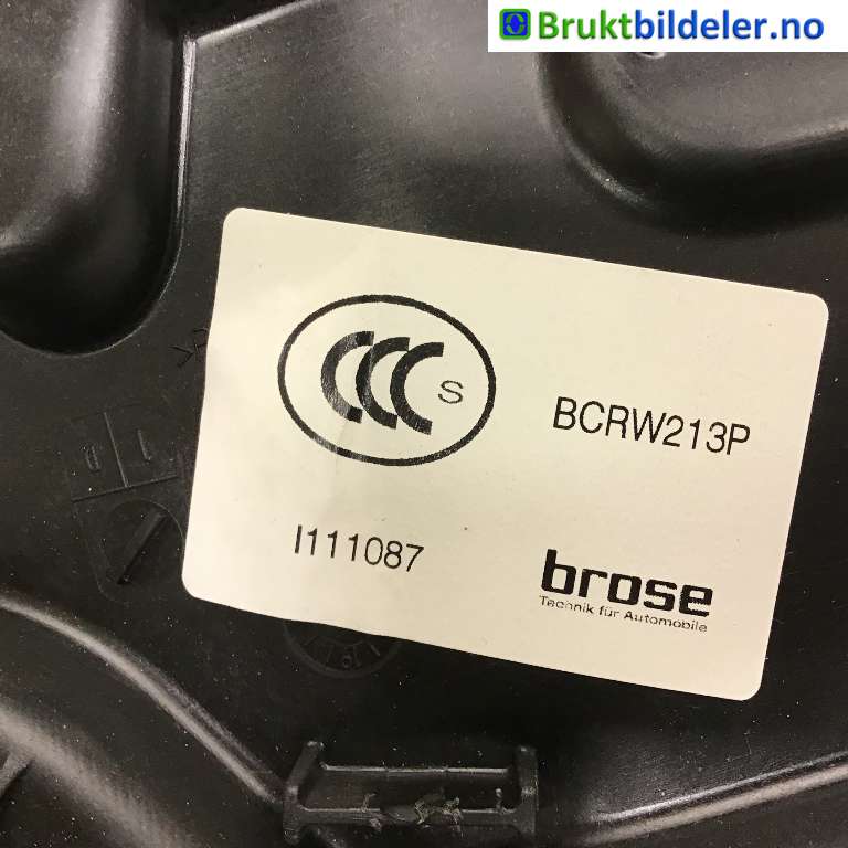 Ruteheis til Mercedes E-Klasse 2016-2023 (W213) (W213) (MERCEDES|A 213 760 01 00|BCRW213P|)