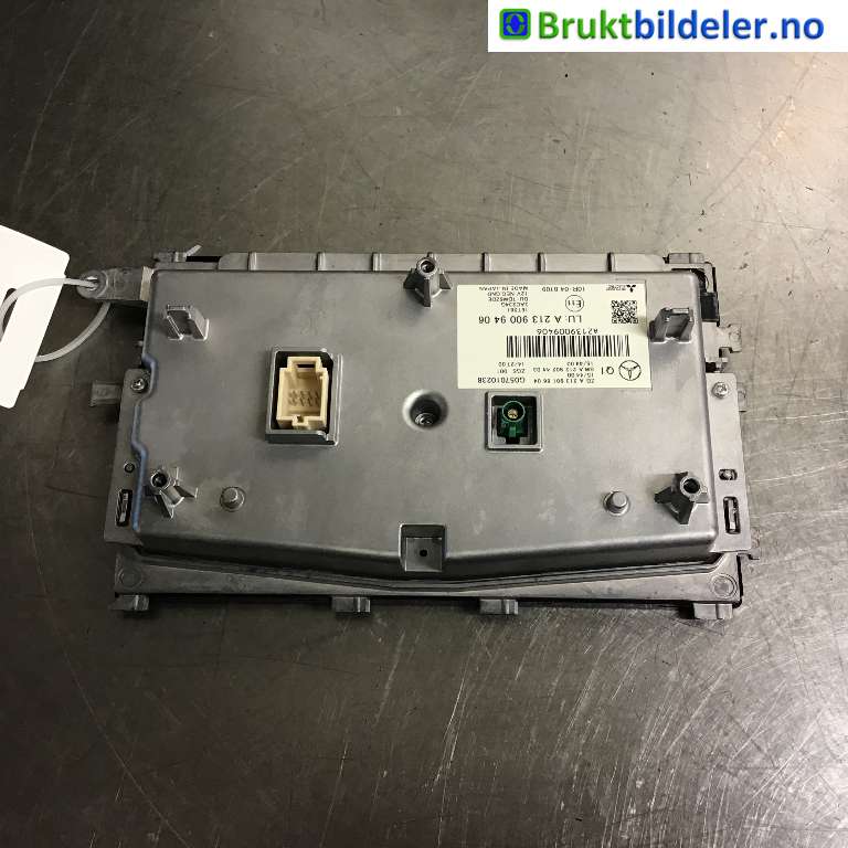 Instrument kjørecomputer til Mercedes E-Klasse 2016-2023 (W213) (W213) (MERCEDES|A 213 900 94 06|G057010238|)