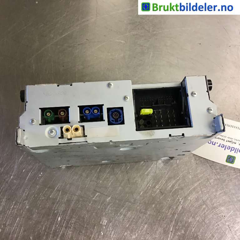 Bilstereo til Mercedes E-Klasse, 2016-2023 (W213) (W213) (MERCEDES|A 213 900 43 16)