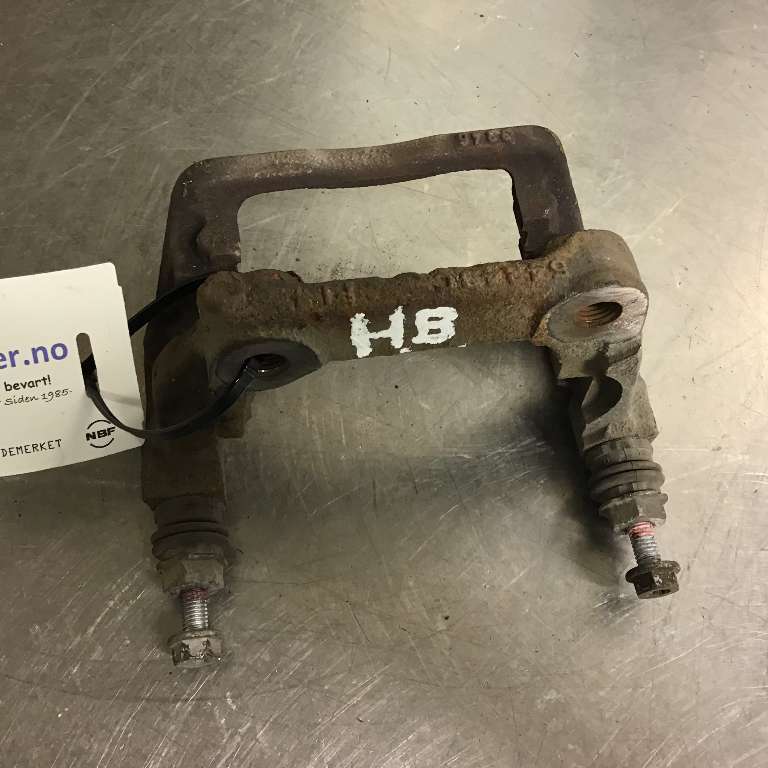 Bremsecaliper brakett til Mercedes E-Klasse, 2016-2023 (W213) (W213) (MERCEDES|A 000 423 14 06)