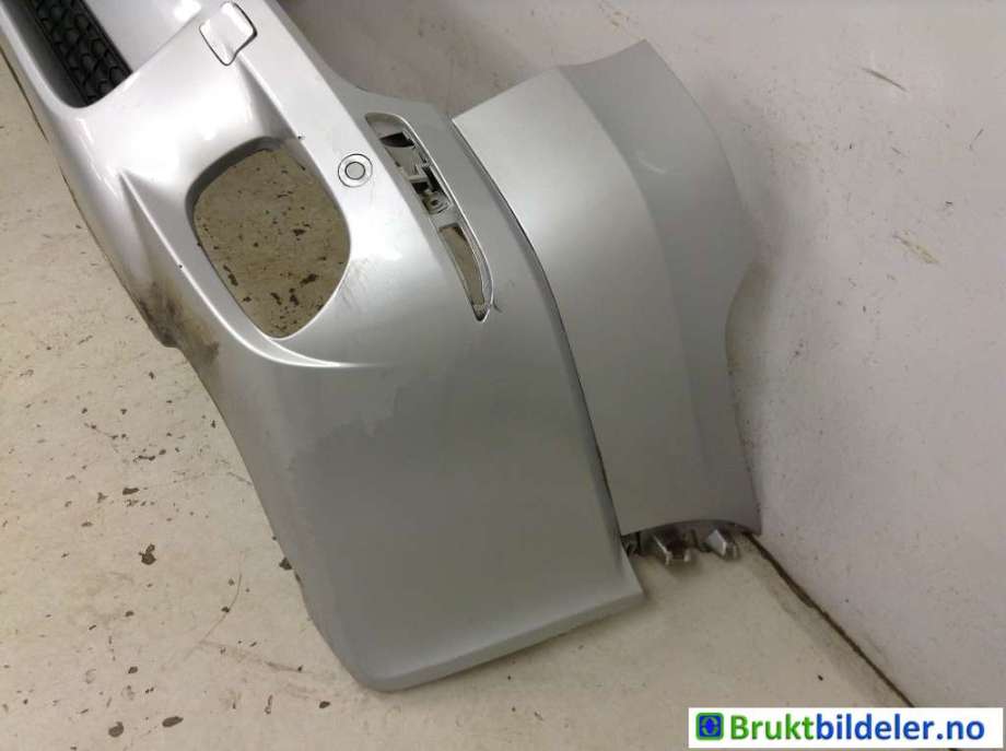 Støtfanger bak til BMW X5 2007-2013 (E70) (E70) (BMW|51 12 8 037 277|51 12 8 037 281|51 12 8 037 282)