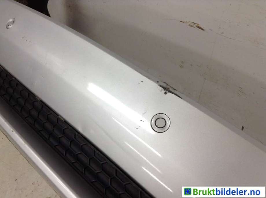 Støtfanger bak til BMW X5 2007-2013 (E70) (E70) (BMW|51 12 8 037 277|51 12 8 037 281|51 12 8 037 282)