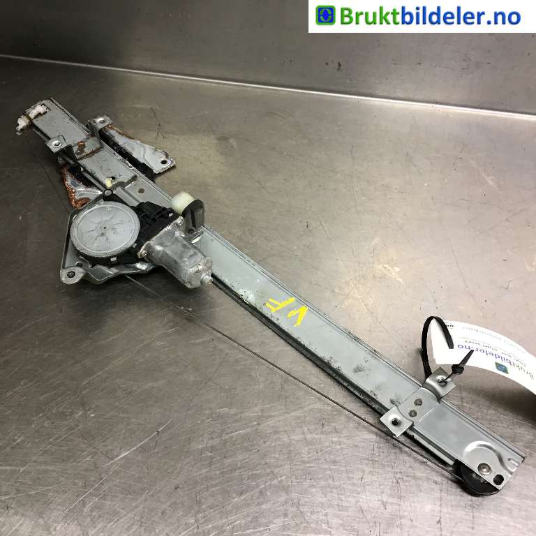 Ruteheis venstre foran til Mitsubishi Pajero 2000-2006 (Type III)  (MITSUBISHI|MN167271|)