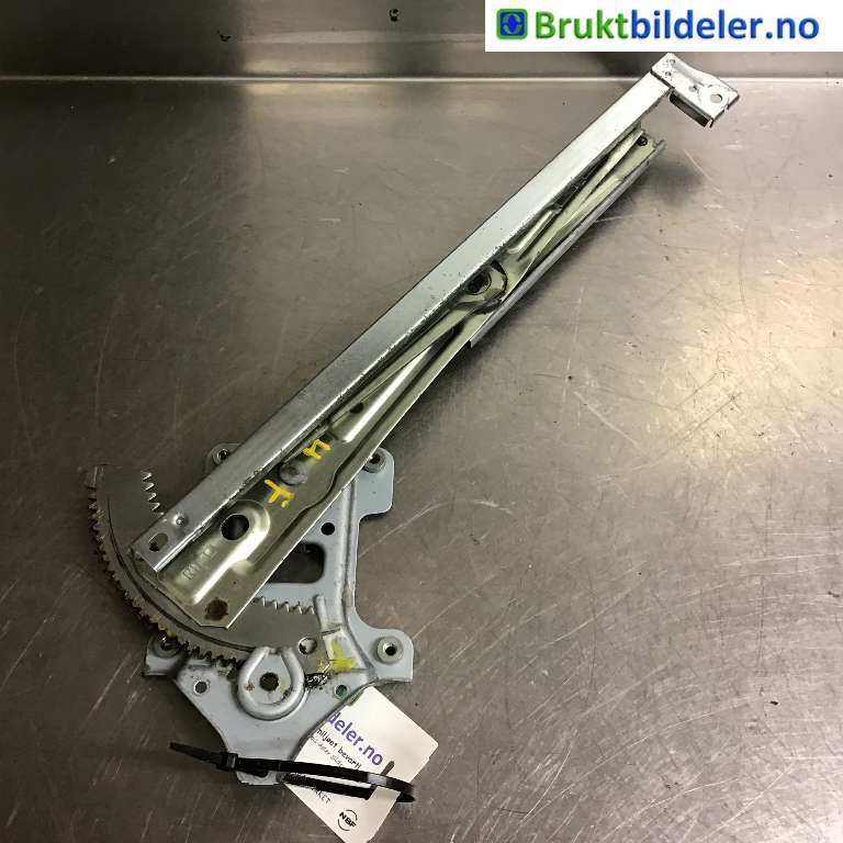 Ruteheis til Honda Insight, 2009-2013  (HONDA|72211TM8003)