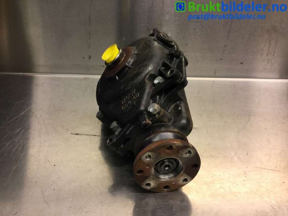 Kardang til BMW X3 2007-2010 (Fase 2) (E83) (E83) (BMW|31 50 7 606 203|)