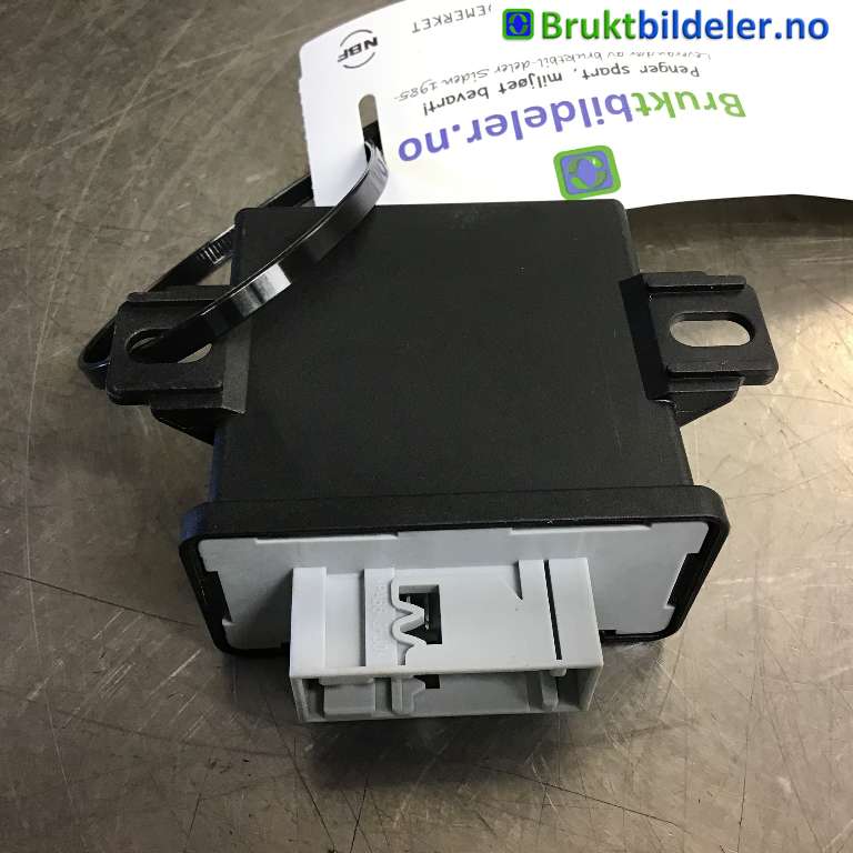Styreenhet diverse til Audi A8 2010-2013 (Type III, Fase 1)  (AUDI|4H0 907 357|010 178-00-AL|)