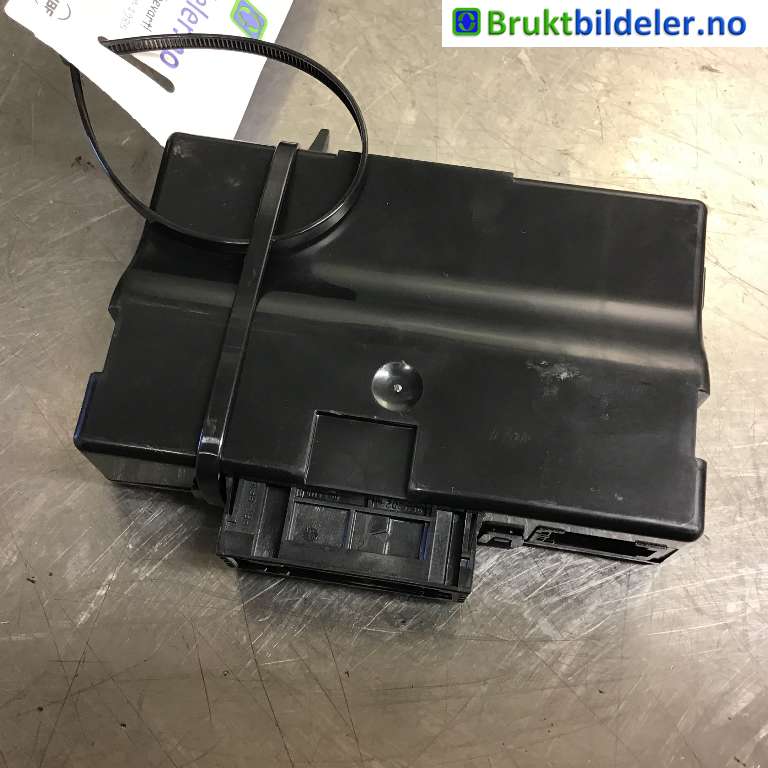 Diverse deler til Audi A8, 2010-2013 (Type III, Fase 1) (AUDI|4H0 907 468 D)