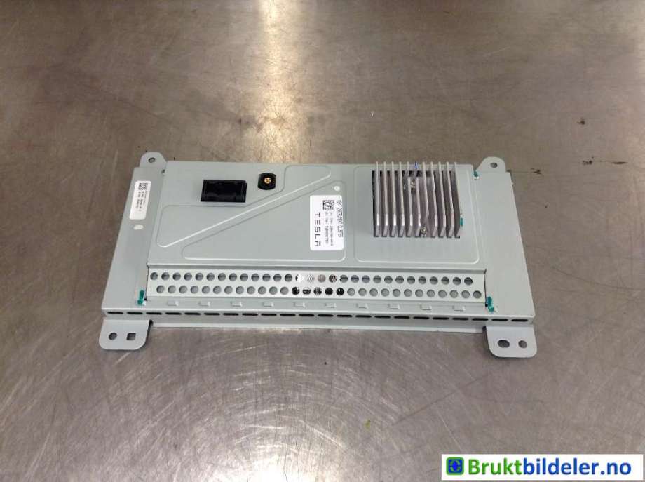 Instrumentpanel til Tesla Model S 2016-2021 (Fase 2) (TESLA|1004788-00-G|)