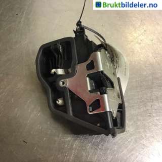 Låsekasse venstre foran til BMW X5, 2007-2013 (E70) (E70) (BMW|51 21 7 229 461)