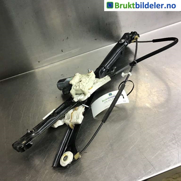 Ruteheis høyre foran til BMW X5 2007-2013 (E70) (E70) (BMW|51 33 7 166 380|)