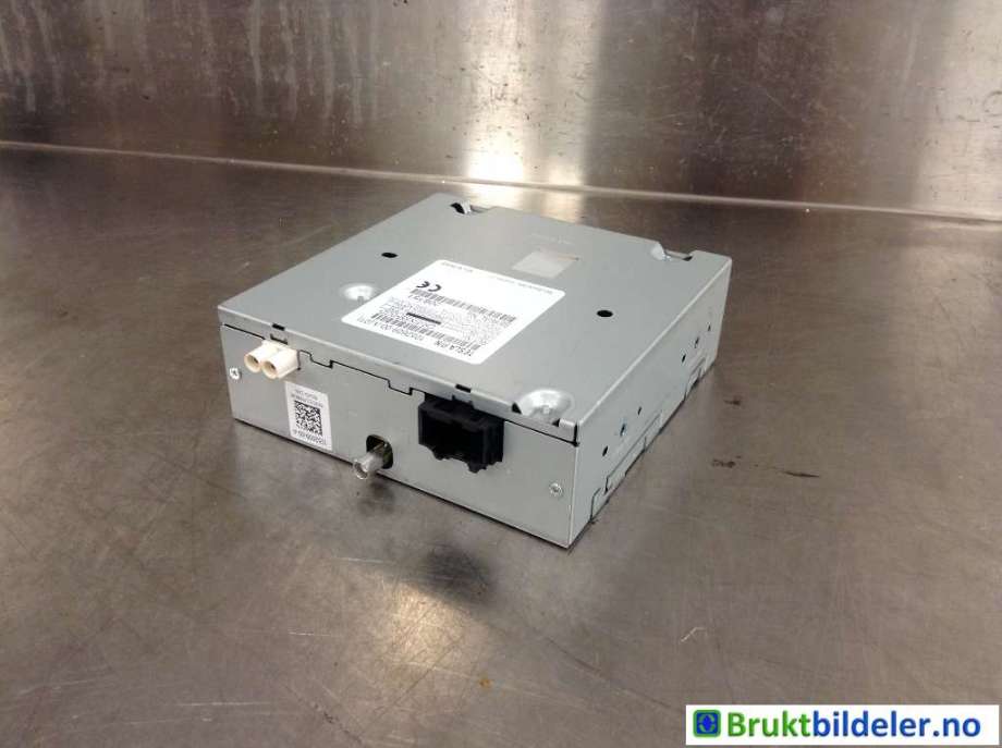 Bilstereo til Tesla Model S, 2016-2021 (Fase 2)  (TESLA|1052609-00-A)