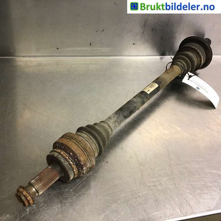 Drivaksel høyre bak til BMW X5 2007-2013 (E70) (E70) (BMW|3320 8 609 838||105381)