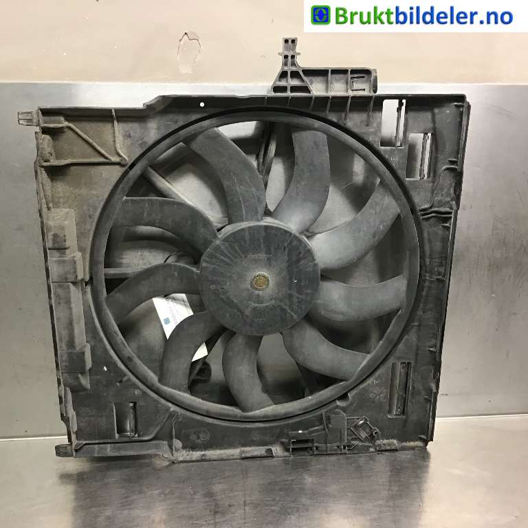 Kjølevifte til BMW X5 2007-2013 (E70) (E70) (BMW|17 42 8 618 241|67260561.01|8 508 177 02)