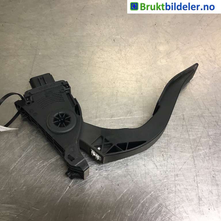 Pedal gass til Audi A8 2010-2013 (Type III, Fase 1)  (AUDI|8K1 723 523|6PV 009 505-01|)