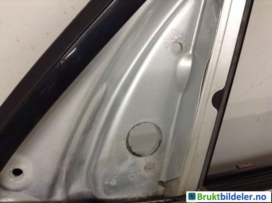 Dør venstre foran til BMW X5 2007-2013 (E70) (E70) (BMW|41 51 7 211 423|)