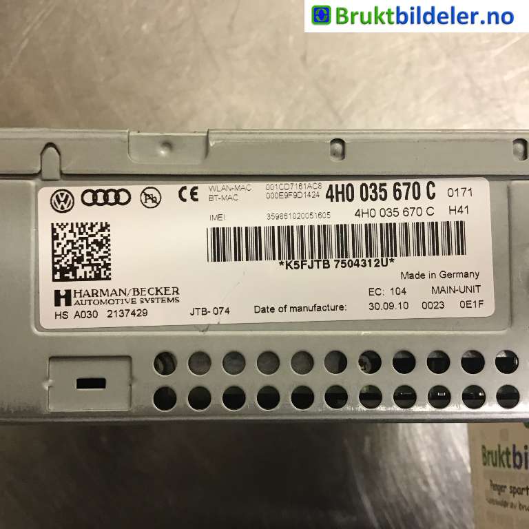 Bilstereo CD-veksler til Audi A8 2010-2013 (Type III, Fase 1)  (AUDI|4H0 035 670 C|HS A030 2137429|)