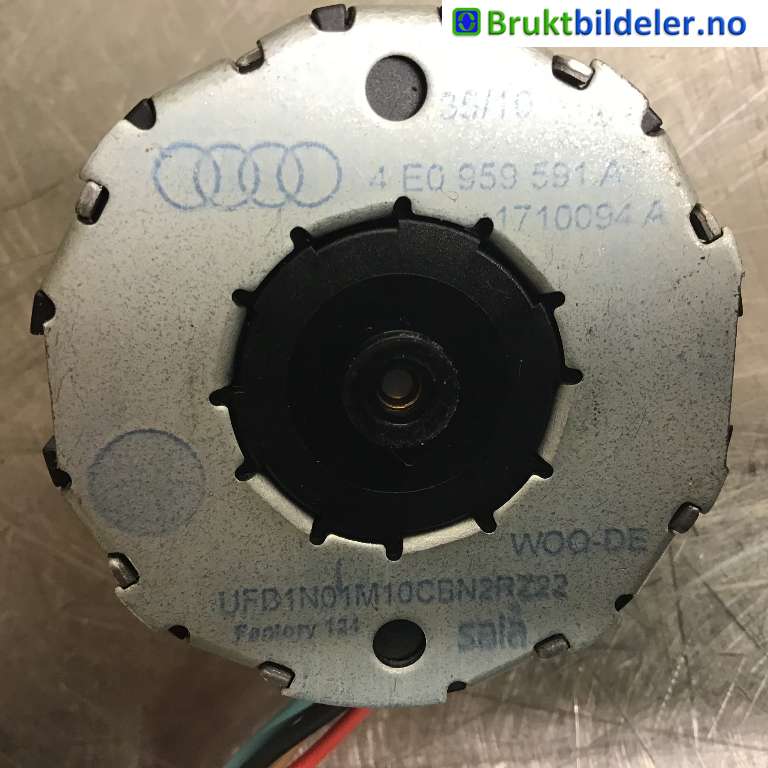 Vindavviser til Audi A8 2010-2013 (Type III, Fase 1)  (AUDI|4E0 959 591 A|1710094 A|)