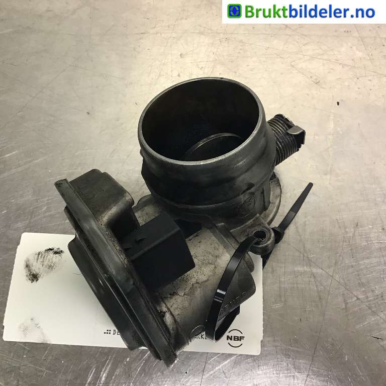Spjeldhus til BMW 3-Serie 2005-2011 (E90/E91/E92/E93) (E90/E91/E92/E93) (BMW|13 54 7 804 373|)