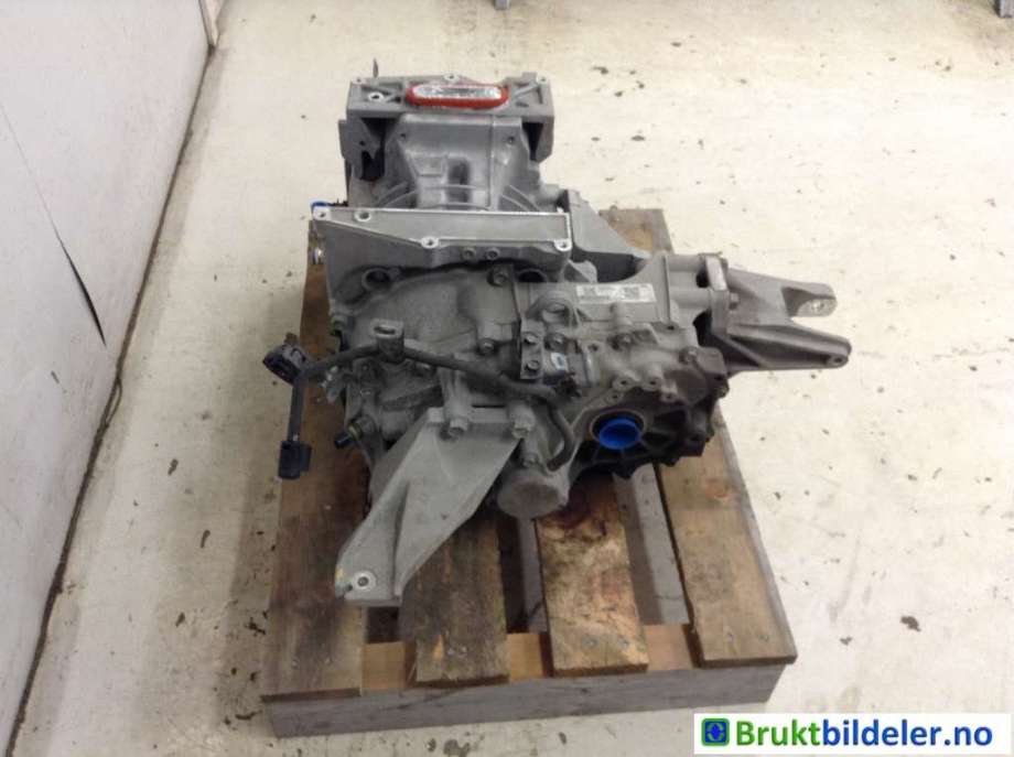 Motor elbil foran til Nissan E-NV200 2014-->>  (NISSAN|290A05SA0A|EM57|320104FA5A)