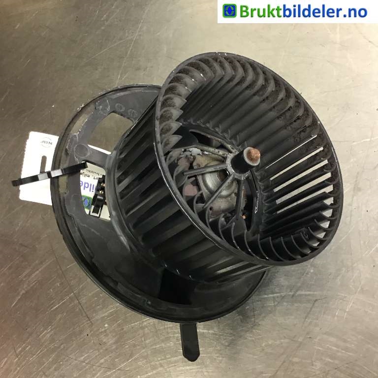Varmeapparat motor til BMW X3 2010-2017 (F25) (F25) (64 11 9 227 670|T1013621M-C|)