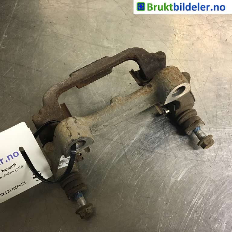Bremsecaliper brakett til VW Caddy, 2010-2015 (Type III, Fase 2)  (VOLKSWAGEN|5K0 615 426)
