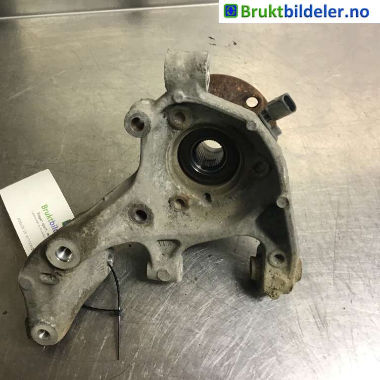 Hjulspindel høyre bak til VW Golf VII 2012-2017 (Fase 1)  (VOLKSWAGEN|5Q0 505 436 J|)