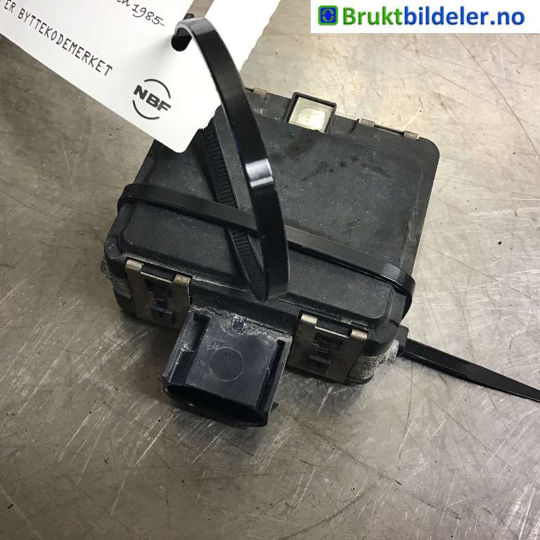 Sensor radar til VW Golf VII 2012-2017 (Fase 1)  (VOLKSWAGEN|5Q0 907 561 F|0 203 300 447|)