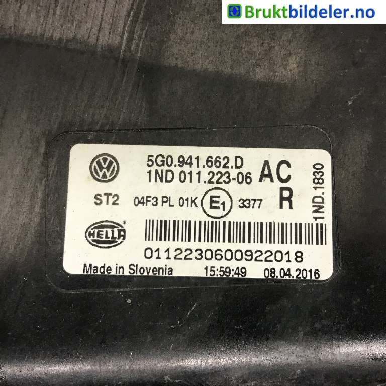 Tåkelykt høyre foran til VW Golf VII 2012-2017 (Fase 1)  (VOLKSWAGEN|5G0 941 662 D|1ND 011 223-06|)