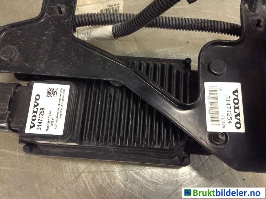 Sensor radar til Volvo V70 2014-2016 (Type III, Fase 2)  (VOLVO|31471259|)