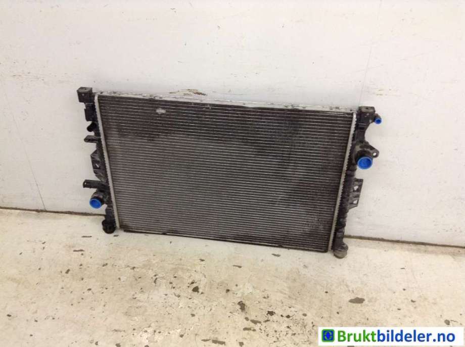 Radiator (automat gir) til Volvo V70 2014-2016 (Type III, Fase 2)  (VOLVO|31368082|)