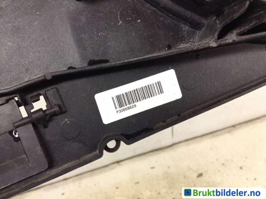 Aircondition radiator til Volvo V70 2014-2016 (Type III, Fase 2)  (VOLVO|30668629|)