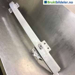 Støtfangerforsterkning foran til Ford Explorer,   (FORD (US)|L1MB-S109A26-BA)