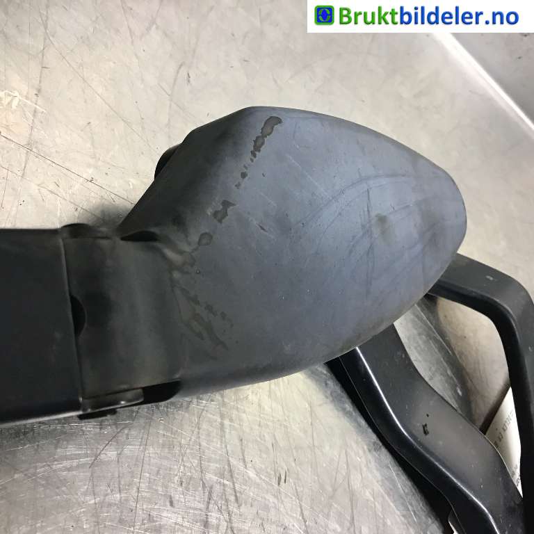 Viskerarmer frontrute til Mercedes E-Klasse 2002-2006 (Fase 1) (W211) (W211) (MERCEDES|A 211 820 12 44|)