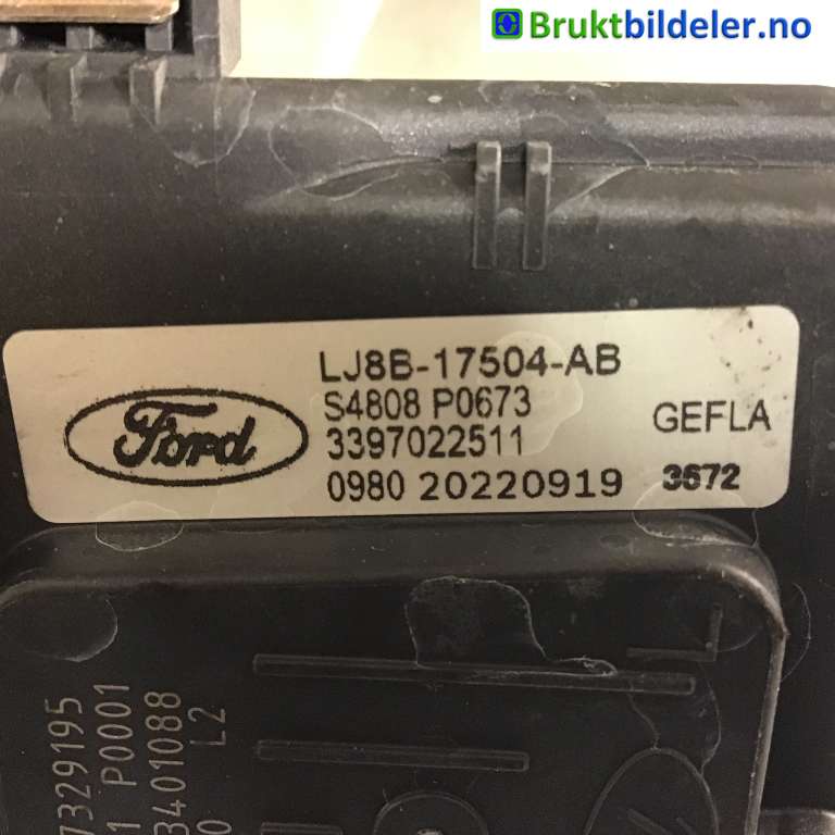 Viskermotor frontrute til Ford Mustang Mach-e 2020-->>  (FORD (US)|LJ8B-17504-AA|3 397 022 511|LJ8B-17504-AB)