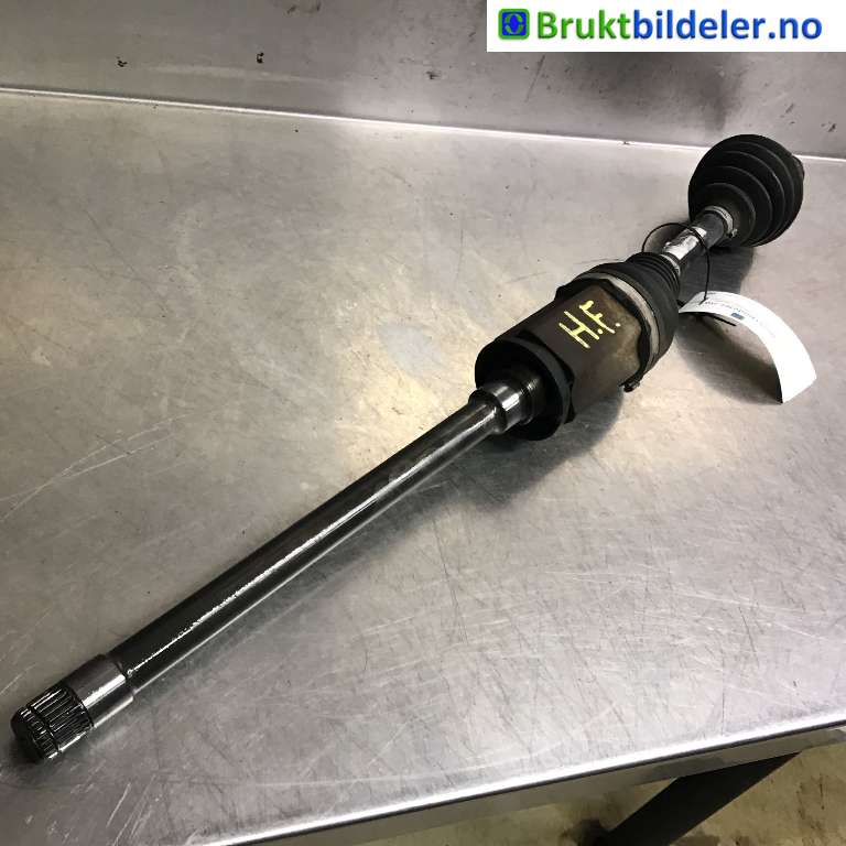Drivaksel høyre foran til BMW 3-Serie, 2005-2011 (E90/E91/E92/E93) (E90/E91/E92/E93) (BMW|31 60 7 558 950)